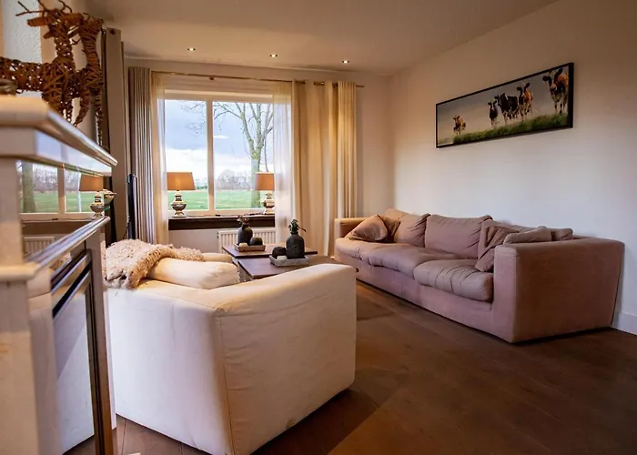 Boerderij Zonneveld 펜션 Rossum (Gelderland)